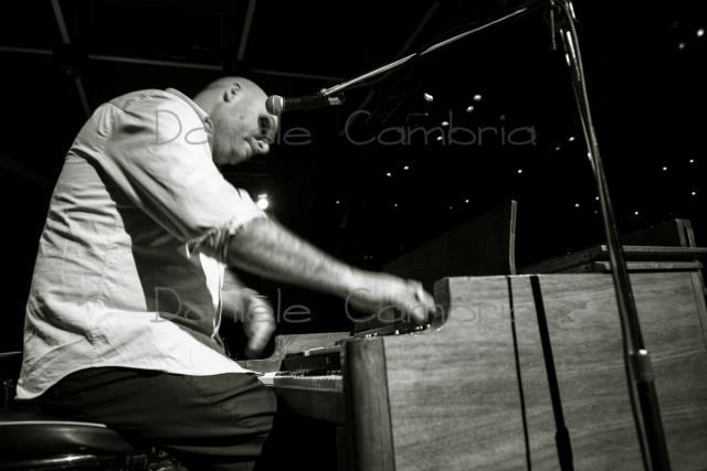 James Taylor (10)